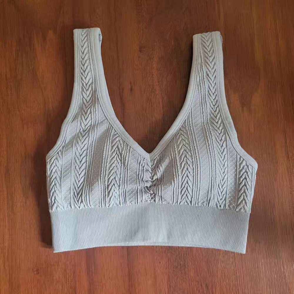 NWOT Aerie seamless cable knit padded bralette/crop top